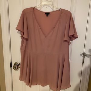 Torrid blush pink flutter sleeve top size 2